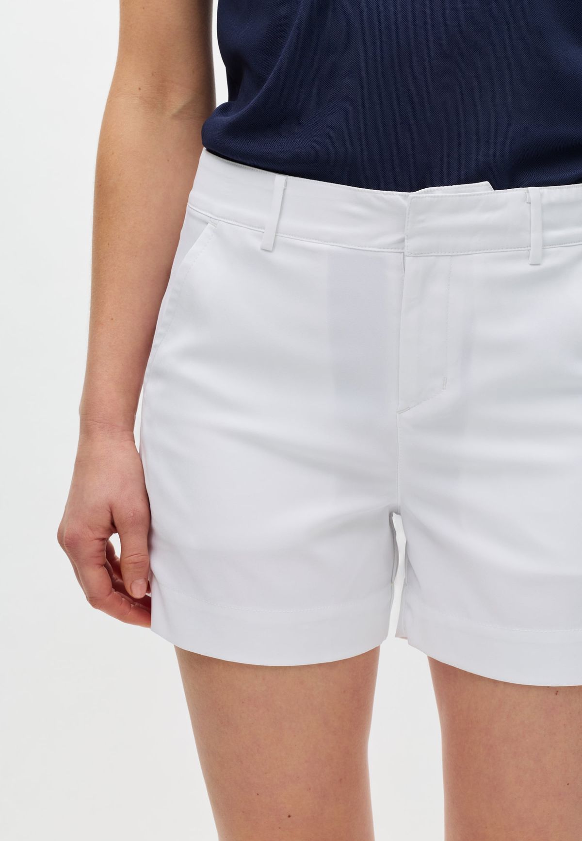 Ultimate Performance Shorts, White