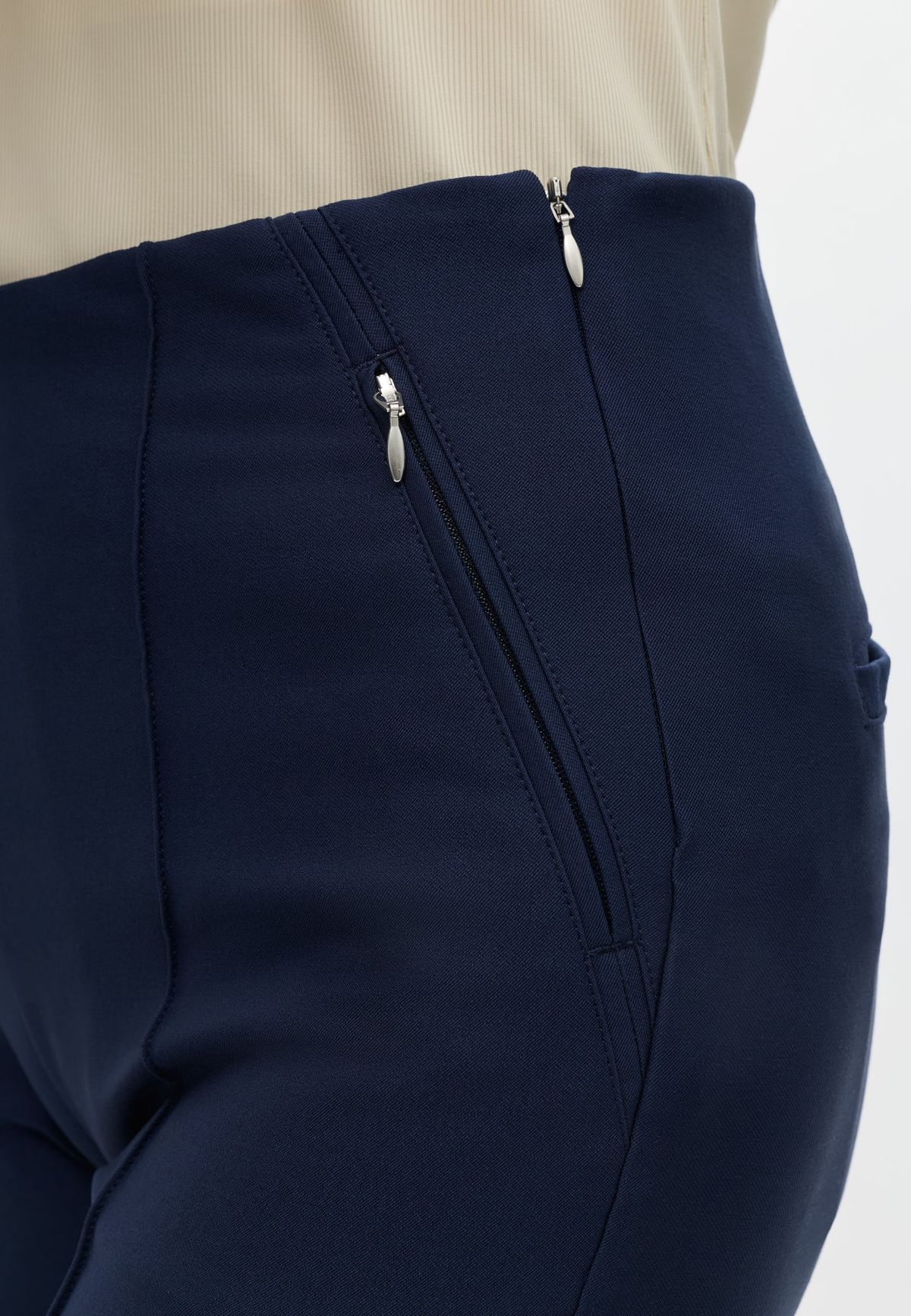 Clubhouse Capri, Navy