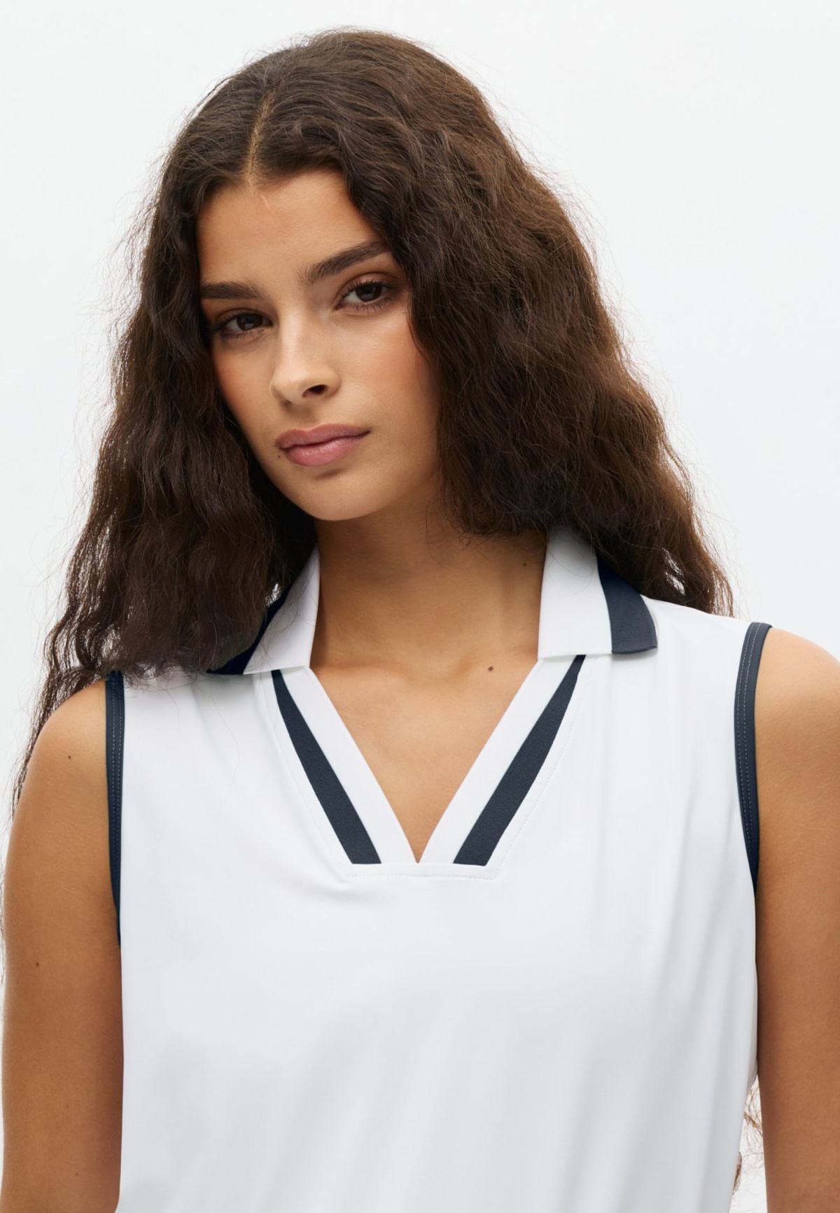 Essential Sleeveless Poloshirt, White/Navy