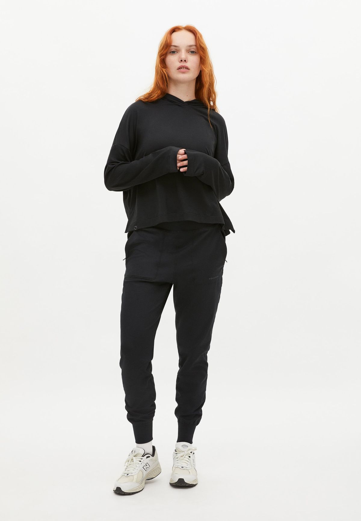 Soft Cropped Hoodie, Black