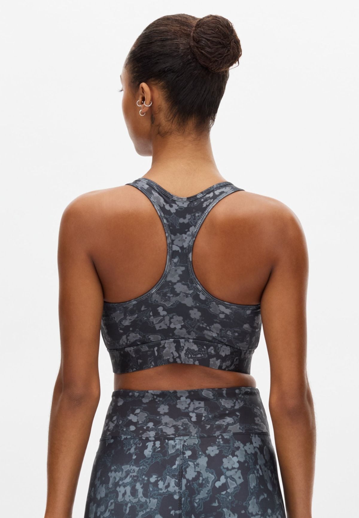 Essential Zip Sportsbra, Black Bloom