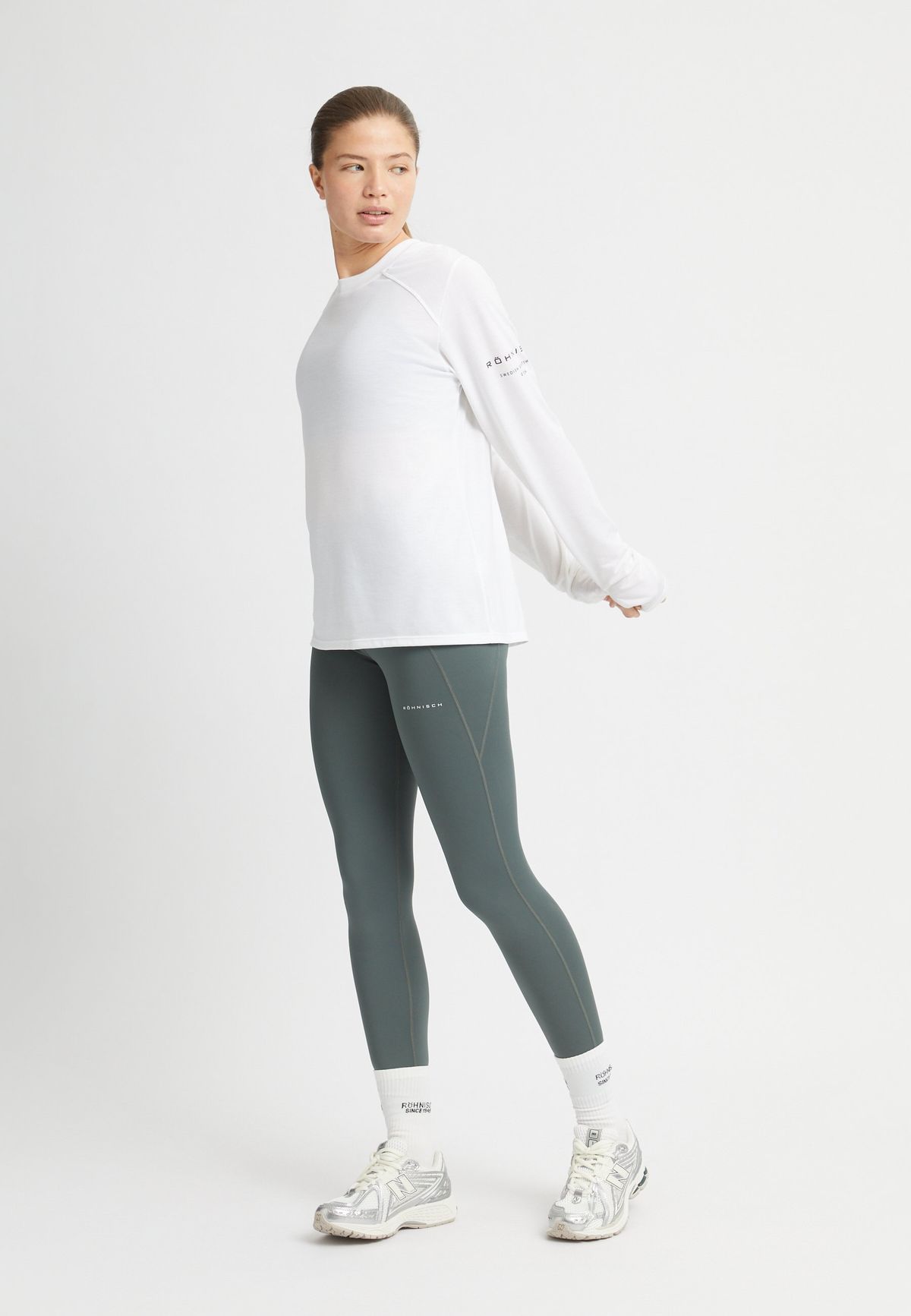 Clara Relaxed Long Sleeve, White