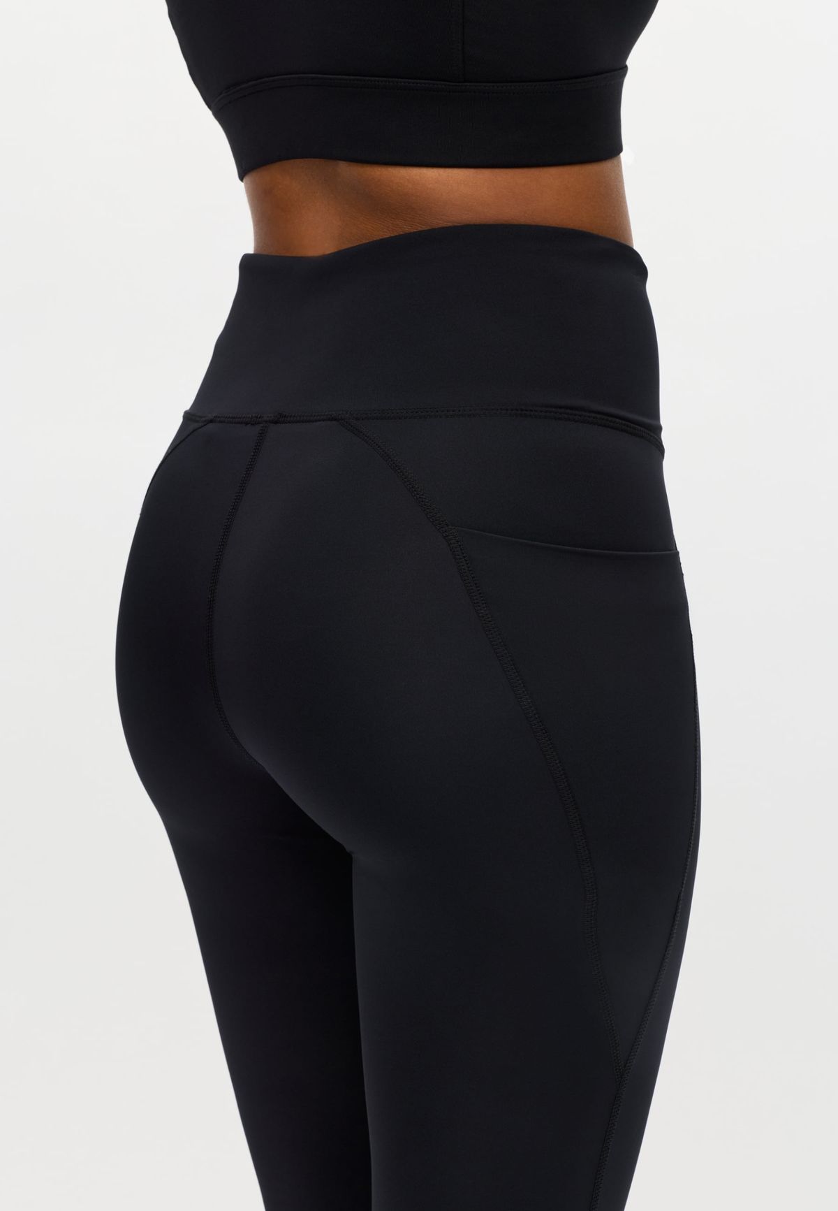 Flattering High Waist Capri Tights, Black