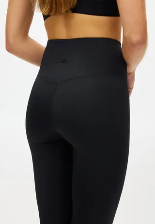 Legacy High Waist Capri Tights, Black