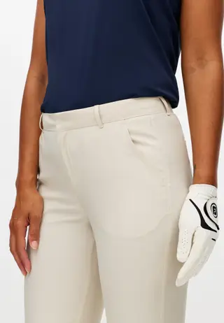 Ultimate Performance Capri, Oat Pinstripe