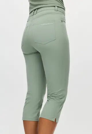 Chie Comfort Capri, Lily Pad