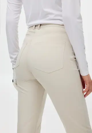 Chie Comfort Capri, Oatmeal